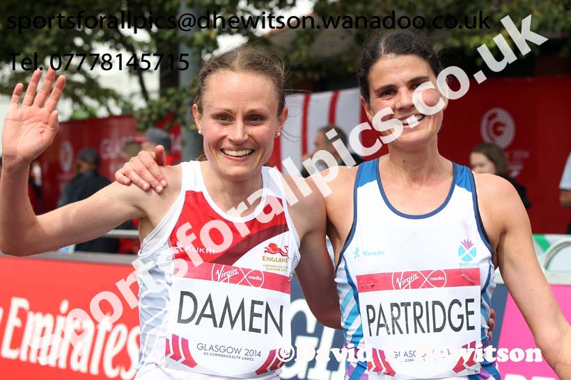 Louise Damen (England) and Susan Partridge (Scotland) womens Commonwealth Games Marathon, Glasgow. Photo: David T. Hewitson/Sports for All Pics
